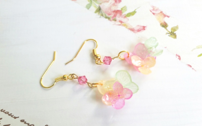 ピアスやイヤリング