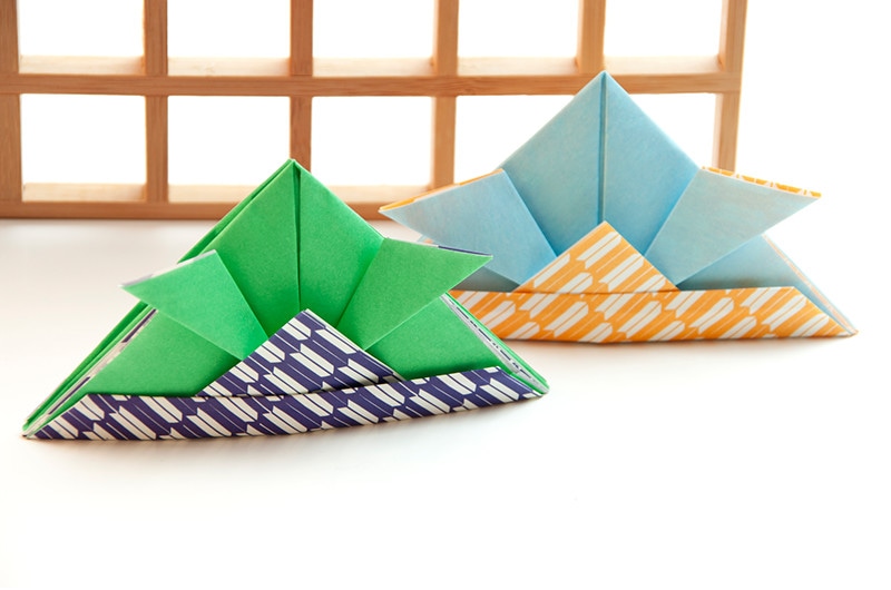 シモジマ 折り紙で作るかぶとの折り方 包装用品 店舗用品の通販サイト