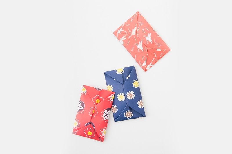 シモジマ お正月や贈り物に 折り紙で作るポチ袋の折り方 包装用品 店舗用品の通販サイト