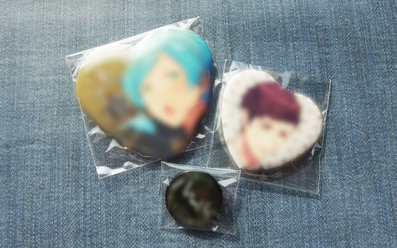 OPP袋に入った缶バッチ