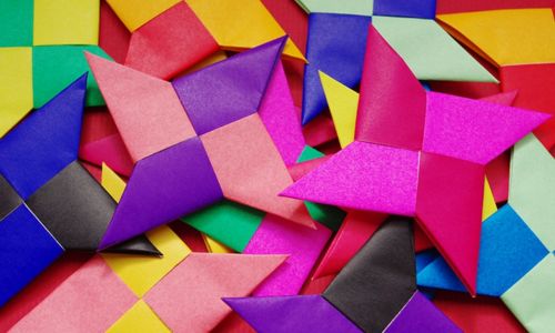 折り紙で作る手裏剣の折り方