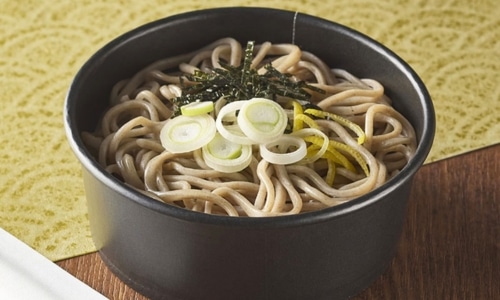 ペーパーフードカップ 使用イメージ