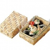 竹皮弁当箱