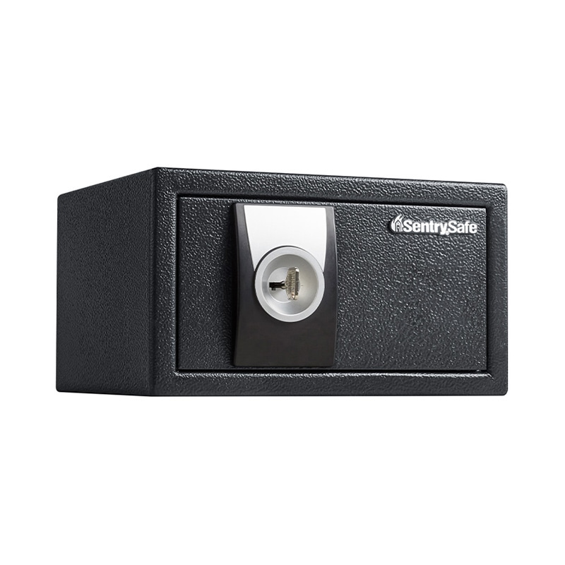 マスターロック・セントリー 据置型保管庫　A5 9.9L　クラシカルキー X031 1台（ご注文単位2台）【直送品】