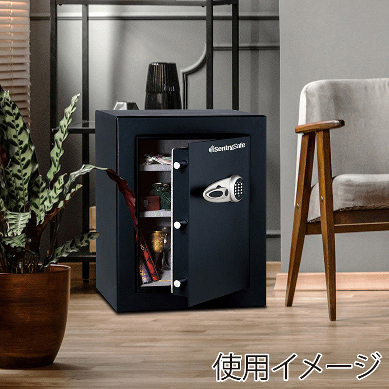 マスターロック・セントリー 据置型保管庫 A4 123.2L テンキー T8-331 1台(ご注文単位1台)【直送品】