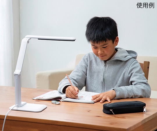 アイリスオーヤマ LEDデスクライトLDL-302-W 1個 (ご注文単位1個) 【直送品】