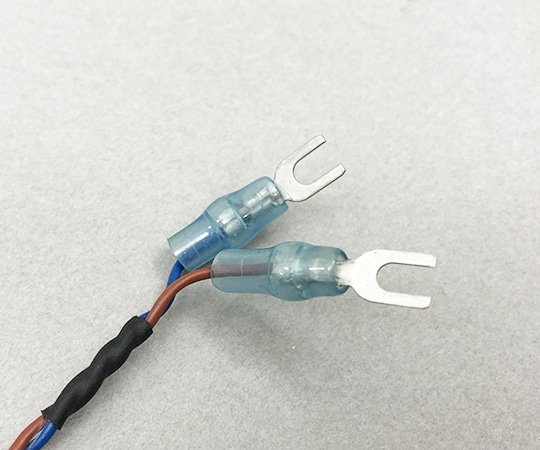 アズワン ホットプレート (NINOS) 用・デジタル温度調節器用 出力リード線 (アラーム出力用) 1本 (ご注文単位1本) 【直送品】