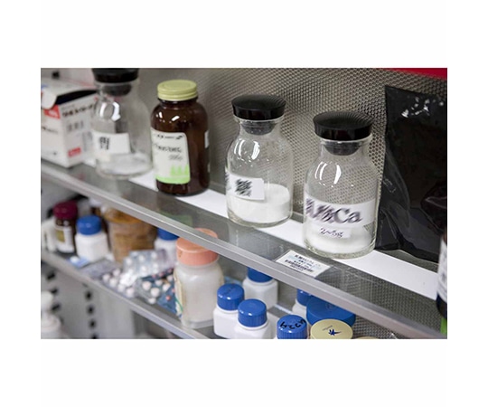 北川工業 本棚・卓上の転倒防止 タックフィット ガードテープ ホワイト 4cm×2.5mTF-GT0425-W 1巻 (ご注文単位1巻) 【直送品】