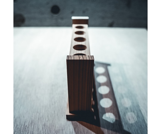 関谷理化 木製 試験管立て 穴25φ×5本立SITATE255SJ 1個 (ご注文単位1個) 【直送品】