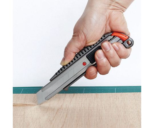 NTカッター メタルボディカッターナイフL型オートロックL500GRP 1丁 (ご注文単位1丁) 【直送品】