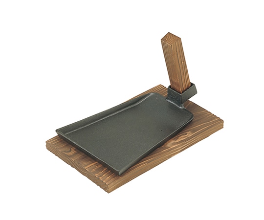 エムテートリマツ 鉄鍬型ステーキ皿 中 鉄板のみ 1個(ご注文単位1個)【直送品】