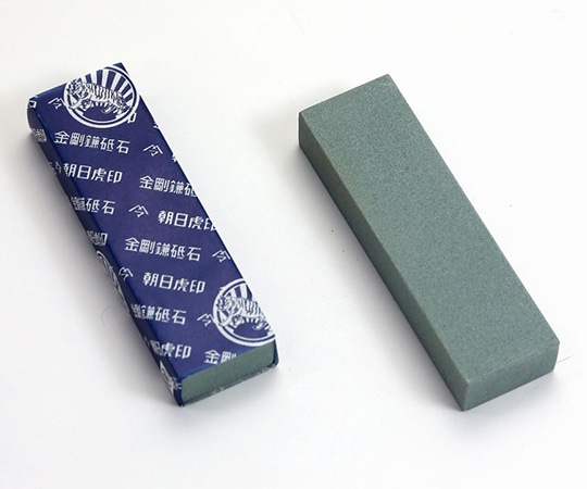 松永トイシ GC鎌砥石 朝日虎印 (125×38×24mm)  1本(ご注文単位1本)【直送品】