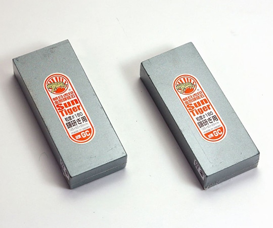 松永トイシ GC鎌砥石 朝日虎印 (125×50×25mm)  1本(ご注文単位1本)【直送品】