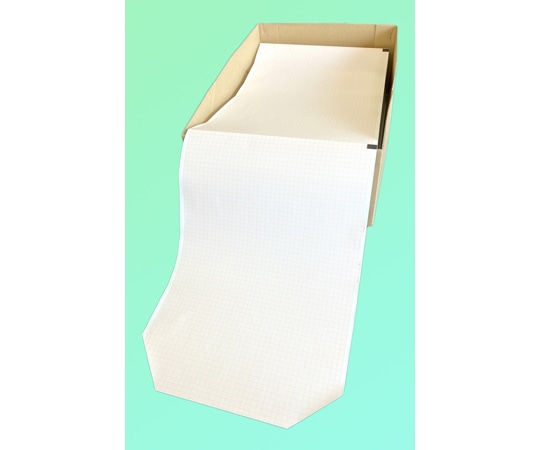 国際チャート 心電図記録紙 216mm巾×300mm折 全長300m 薄手 MRC216-KC 1冊（ご注文単位1冊）【直送品】