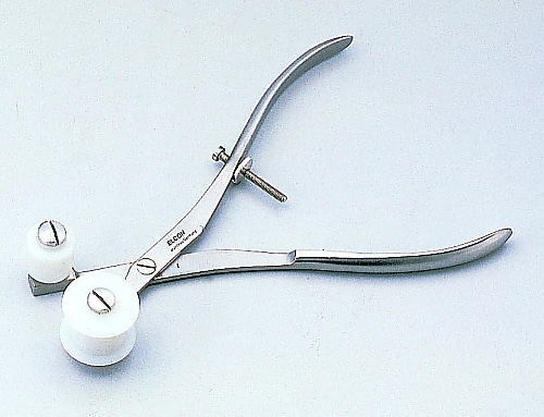 アズワン チューブローラー鉗子 220mm 大 1本（ご注文単位1本）【直送品】