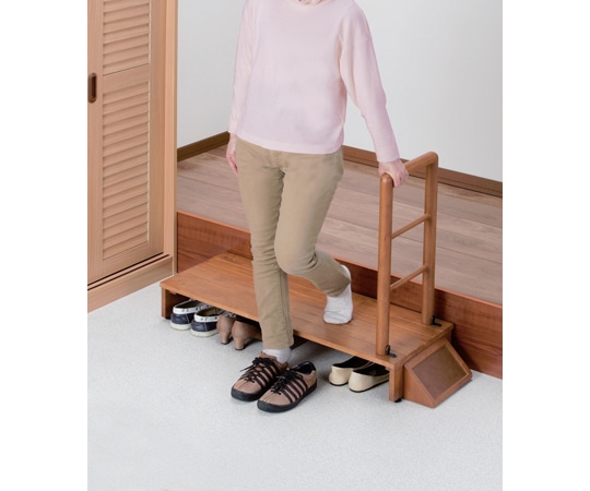 ファミリー・ライフ 木製手すり付き玄関踏み台 100cm幅 03517 1箱（ご注文単位1箱）【直送品】