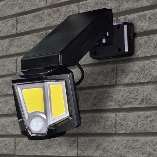 トラスコ中山 ELPA 乾電池式 センサーライト(ご注文単位1台)【直送品】