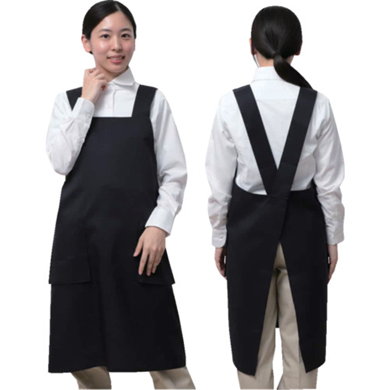 岡潮 ワンステップエプロン (ポリエステル100%) 8123 黒色 1枚（ご注文単位1枚）【直送品】