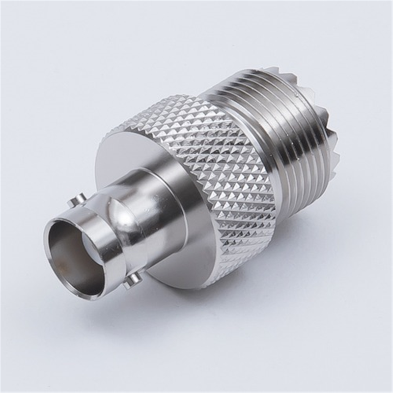 TYC 変換コネクタBNC-M 1個（ご注文単位1個）【直送品】