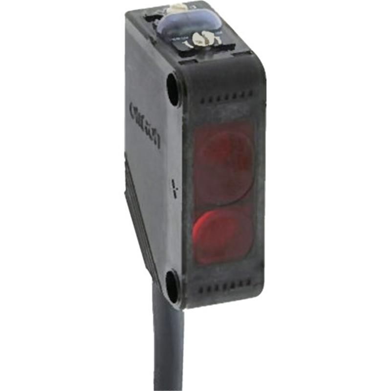 OMRON 小型アンプ内蔵光電センサ 角型 回帰反射形(MSR機能付き) 1個（ご注文単位1個）【直送品】