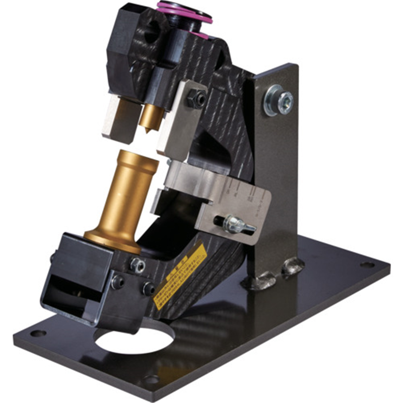 Panasonic ケーブルラックレースウェイパンチャー 1台（ご注文単位1台）【直送品】