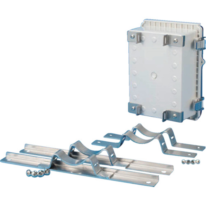 タカチ 取付金具(4個入) 1組（ご注文単位1組）【直送品】