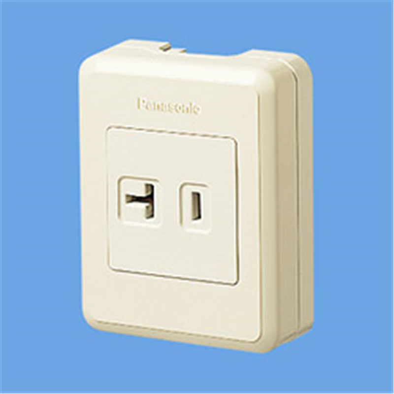 パナソニック リファインシリーズ 15A・20A兼用露出コンセント(125V) WKS181 WKS181 1個（ご注文単位1個）【直送品】