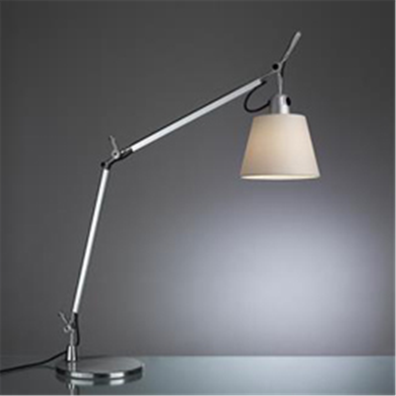 アルテミデ TOLOMEO BASCULANTE TABLEO PERCHMENT PAPER アルテミデ  ［LED］ 0947013BA004030J 1個（ご注文単位1個）【直送品】