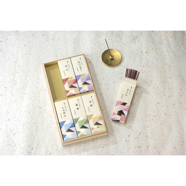 シャディ カメヤマ　ちとせうた　６種の香り（桐箱入） 1個(ご注文単位1個)  【直送品】