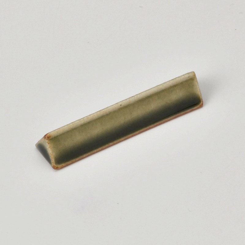 金正陶器 織部三角レストS 1個（ご注文単位1個）【直送品】