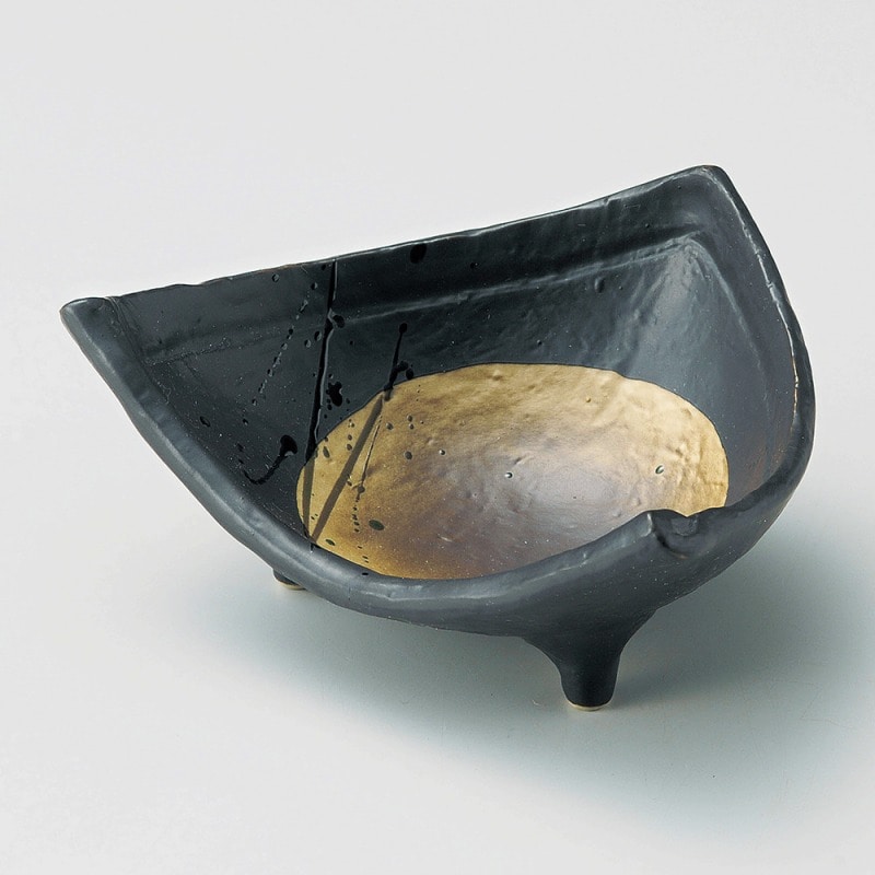 金正陶器 黒釉満月三角小鉢 1個（ご注文単位1個）【直送品】