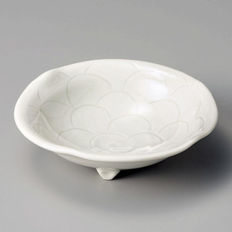 金正陶器 手彫牡丹三ツ足5.0鉢 1個(ご注文単位1個)【直送品】