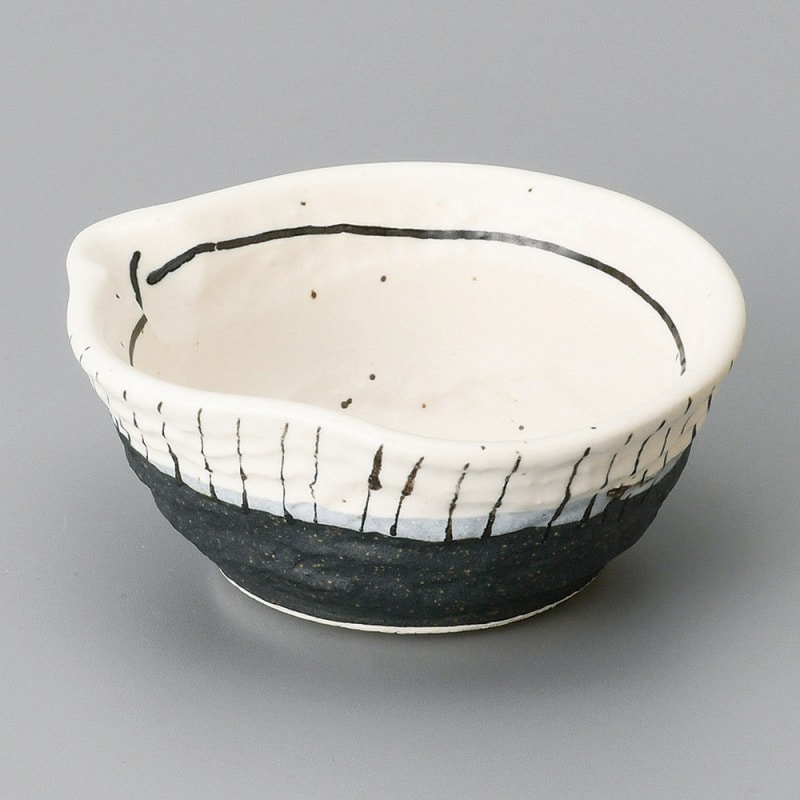 金正陶器 白と黒のストライプ片口小鉢 1個(ご注文単位1個)【直送品】