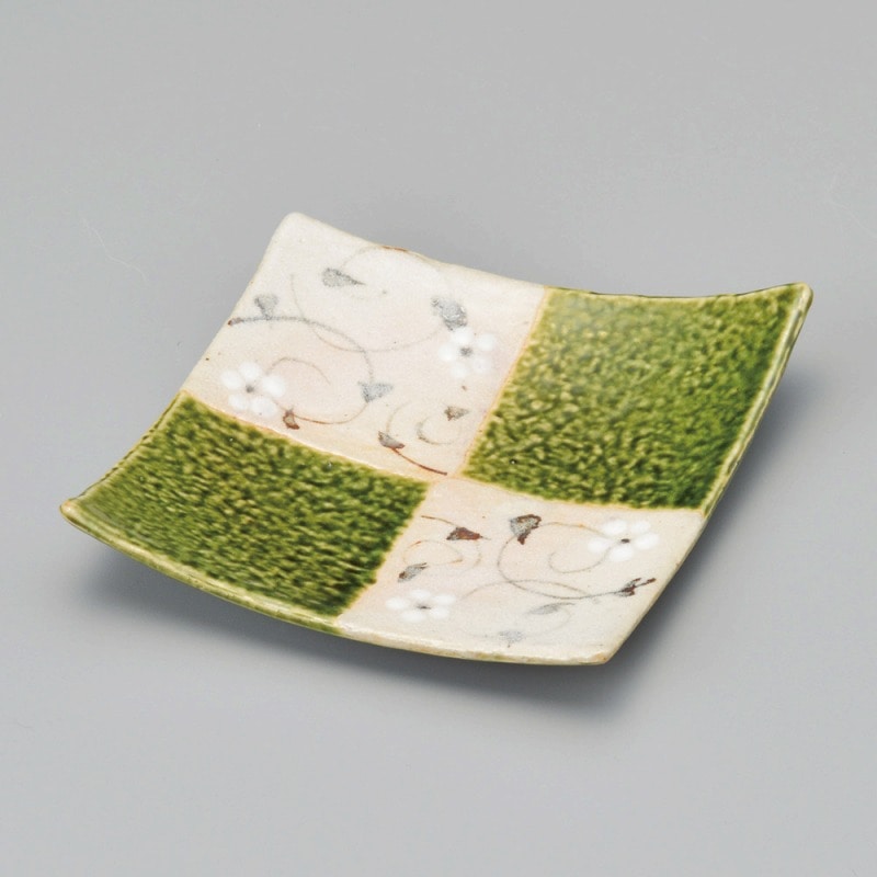 金正陶器 志野織部 菱形銘々皿 唐草絵 1個（ご注文単位1個）【直送品】