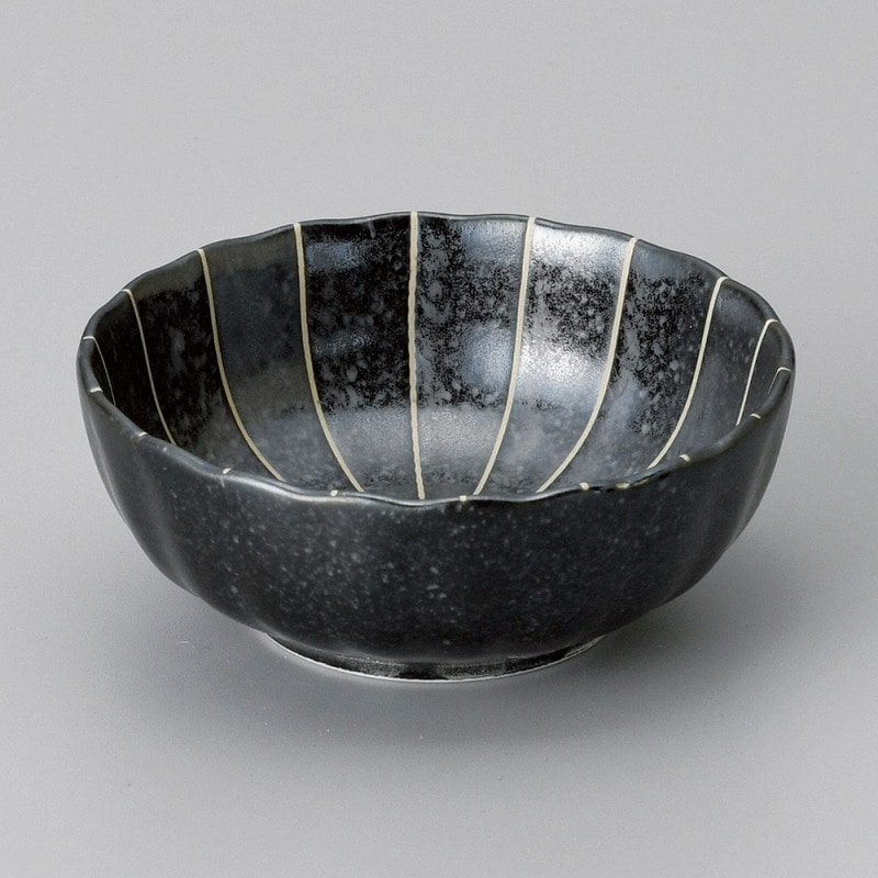 金正陶器 黒マット十草菊型3.5鉢 1個(ご注文単位1個)【直送品】