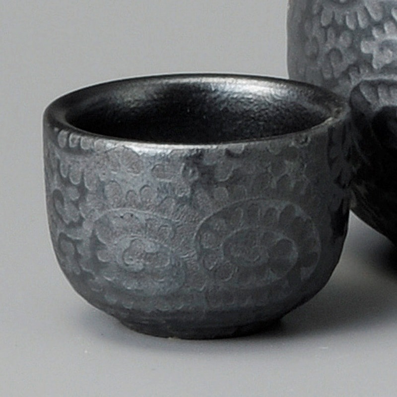 金正陶器 銀彩唐草(黒)小ぐい呑 1個(ご注文単位1個)【直送品】