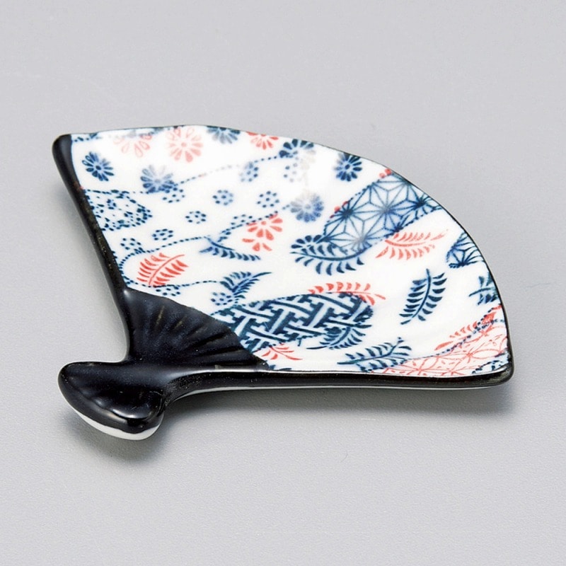 金正陶器 雲祥瑞扇型箸置 1個(ご注文単位1個)【直送品】