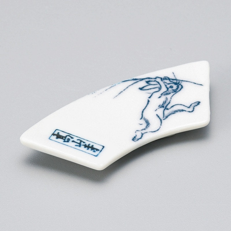 金正陶器 鳥獣戯画(兎)扇型箸置 1個(ご注文単位1個)【直送品】