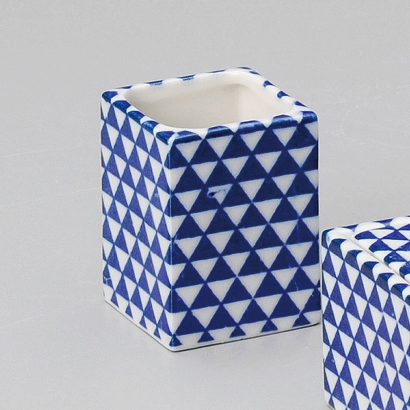 金正陶器 うろこ紋角楊枝差 1個（ご注文単位1個）【直送品】