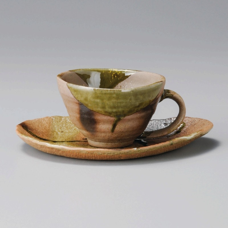 金正陶器 伊賀風ｵﾘﾍﾞ掛ｺｰﾋｰ受皿 1個 ※ソーサー単品のみ（ご注文単位1個）【直送品】