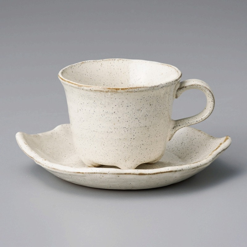 金正陶器 白伊賀木葉ｺｰﾋｰ受皿 1個 ※ソーサー単品のみ（ご注文単位1個）【直送品】