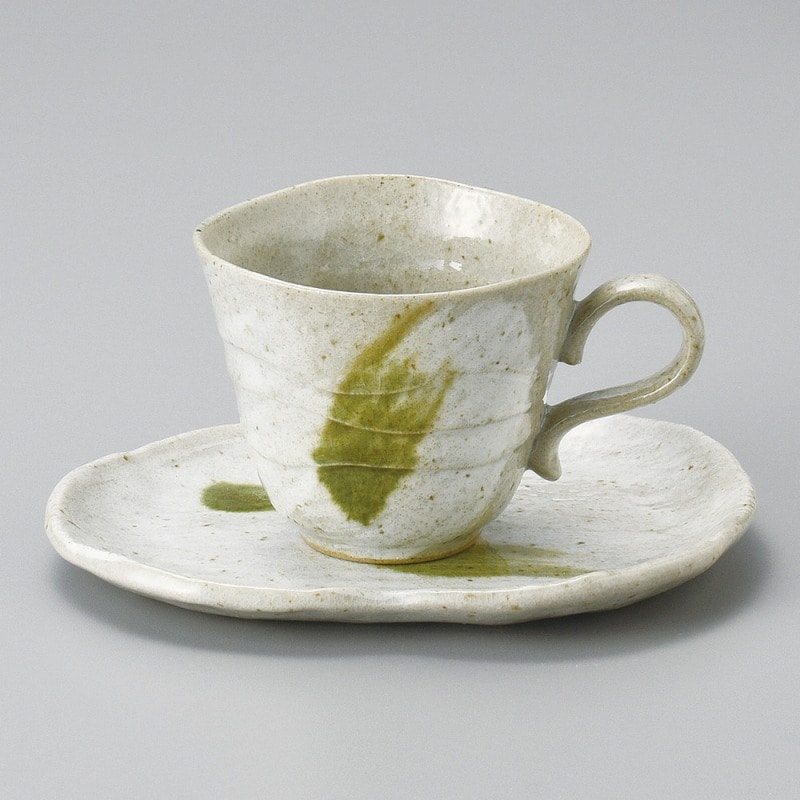 金正陶器 さざ波白ｺｰﾋｰ皿 1個 ※ソーサー単品のみ（ご注文単位1個）【直送品】