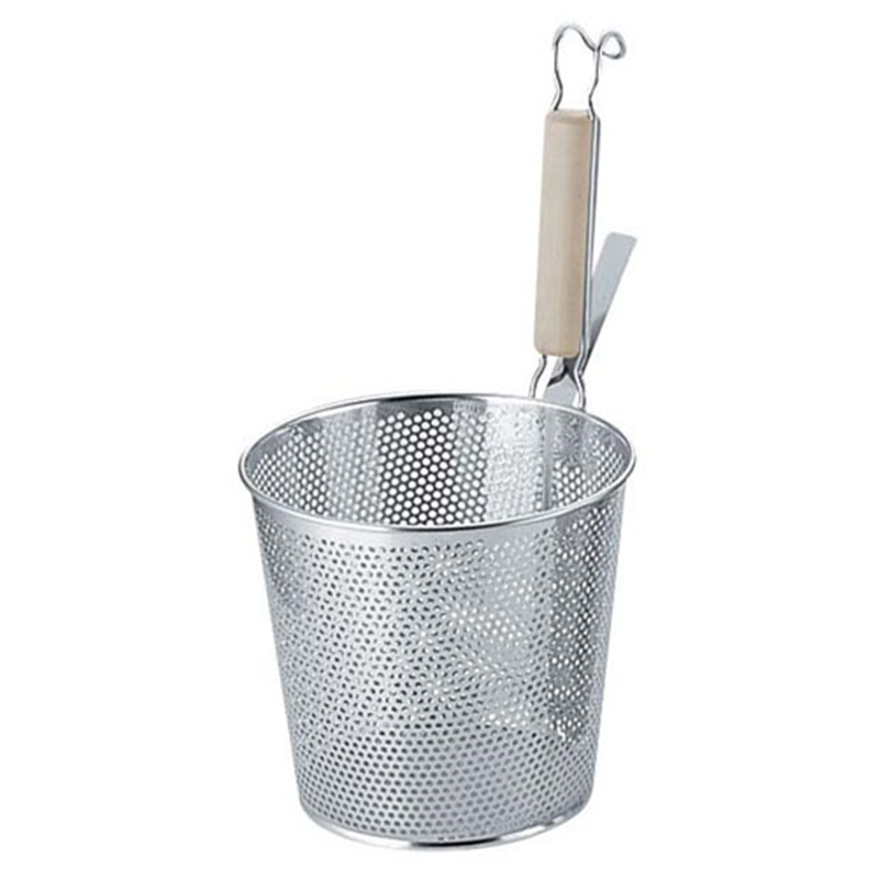 18-8パンチング　木柄平底うどん揚げ  1袋（ご注文単位1袋）【直送品】