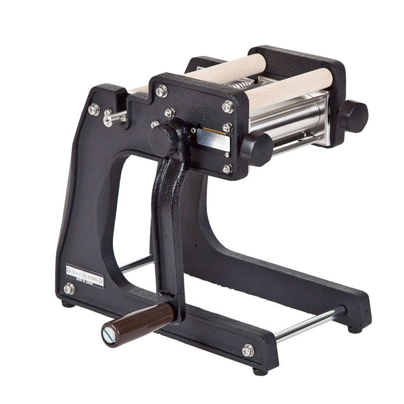 鉄鋳物 製麺機 2mm幅仕様 1箱(ご注文単位1箱)【直送品】