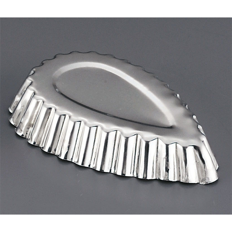 ブリキ ケーキ型〈中〉 C 1個(ご注文単位1個)【直送品】