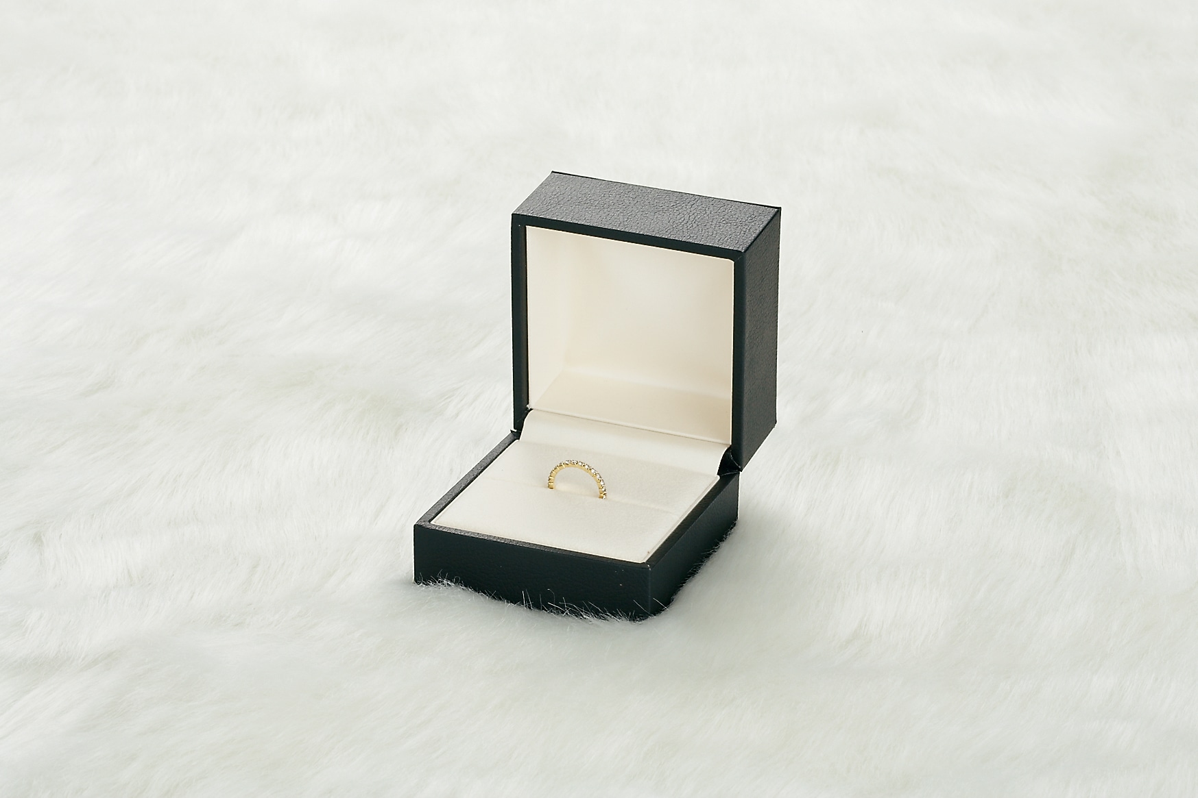 GR-82-FR-BK リング・幅広リングケース レザー調生地 ブラック 1個 (ご注文単位10個)【直送品】