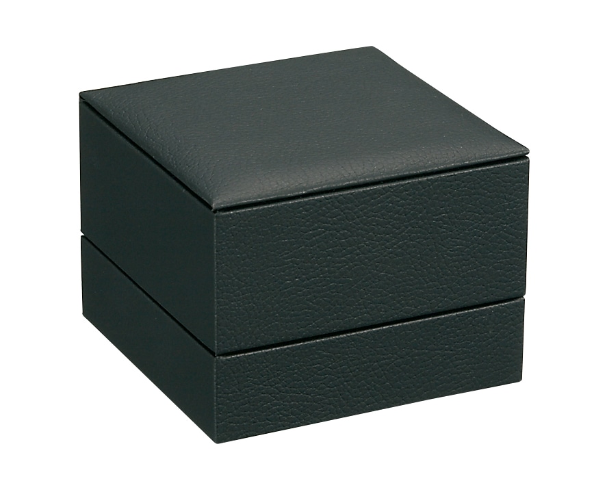 GR-82-P-BK ペンダントネックレス　レザー調生地　ブラック 1個 （ご注文単位10個）【直送品】