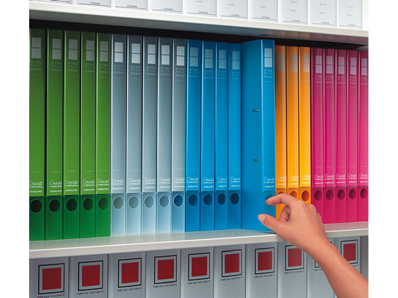 コクヨ リングファイル〈スリムスタイル〉クリアカラー A4タテ 背幅27mm ピンク 1冊（ご注文単位1冊)【直送品】