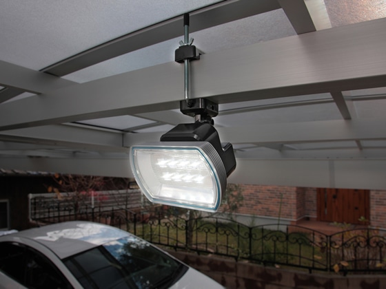 ムサシ 4.5W ワイド フリーアーム式 LED乾電池センサーライト LED-150 1個(ご注文単位1個)【直送品】