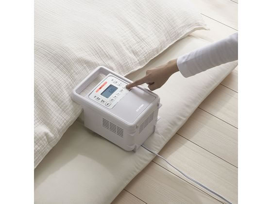 アイリスオーヤマ ふとん乾燥機 カラリエ ハイパワーシングルノズル FKH1W 1台(ご注文単位1台)【直送品】